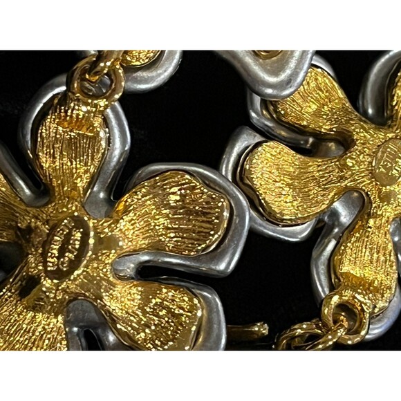 Signed Kenneth Jay Lane KJL Gray Pearl Gold Crystal Flower Necklace NEW 18" - Picture 13 of 14